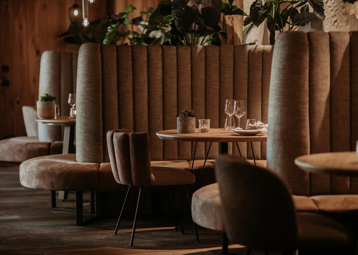 Comfortable Restaurant| 4 Star Superior Wellnesshotel Gmachl, Salzburg