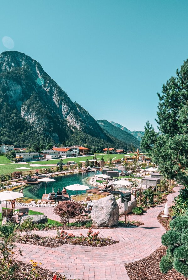 Wellnesshotel with Pond and Mountain View | Hotel Achensee