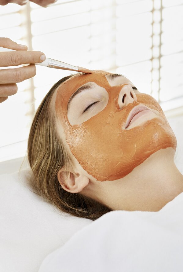 Theresa Spa face mask | Wellnesshotel Zillertal