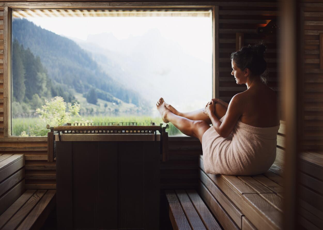 Sauna experience with mountain view | Most beautiful Wellnesshotels in the mountains
