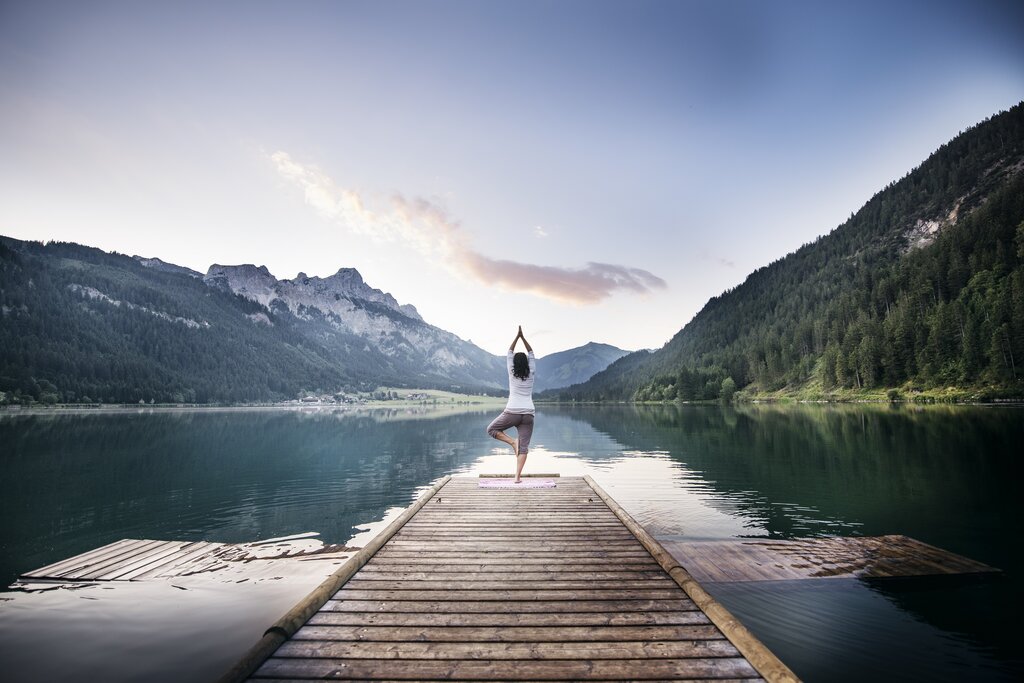 Yoga & Wellness at the lake | Best Alpine Wellness Hotels