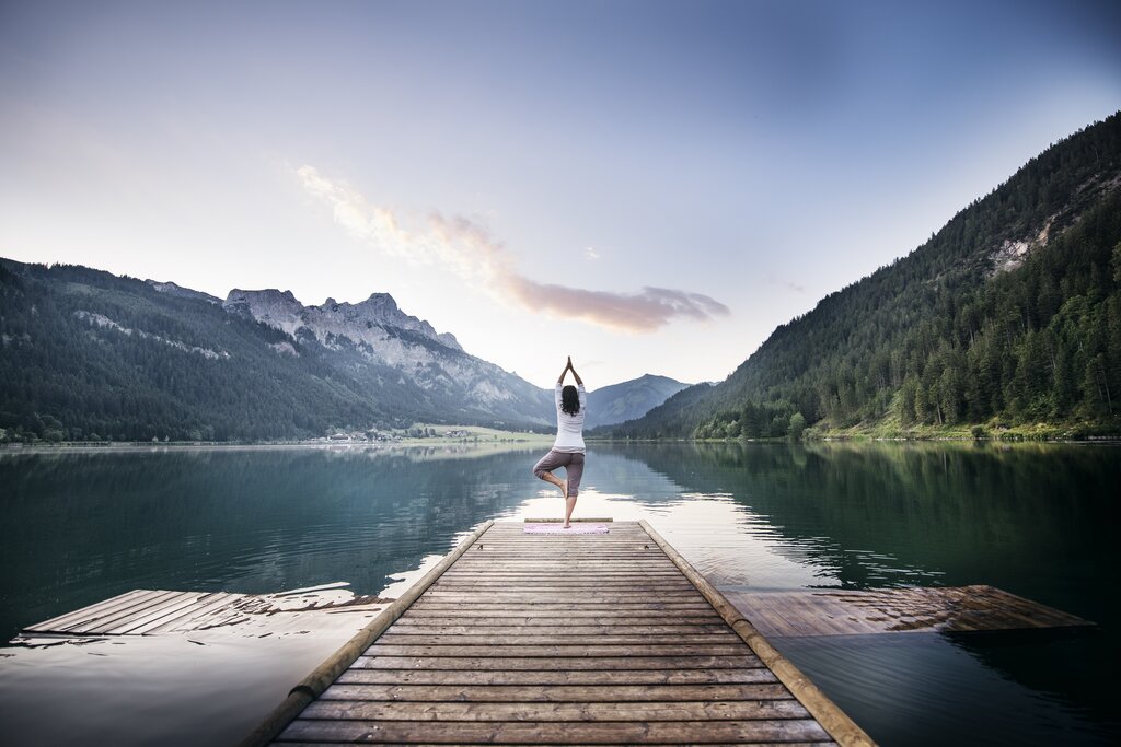 Yoga & Wellness am See | Best Alpine Wellness Hotels