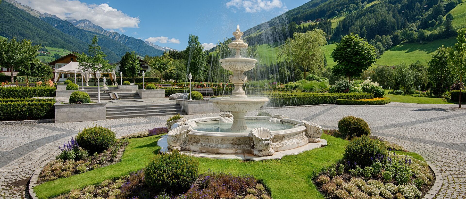 Park | Luxury Hideaway & Spa Retreat Alpenpalace, Wellnesshotel Südtirol