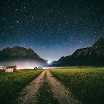Walk under the starry sky | Best Alpine Wellness Hotel Post, Tyrol