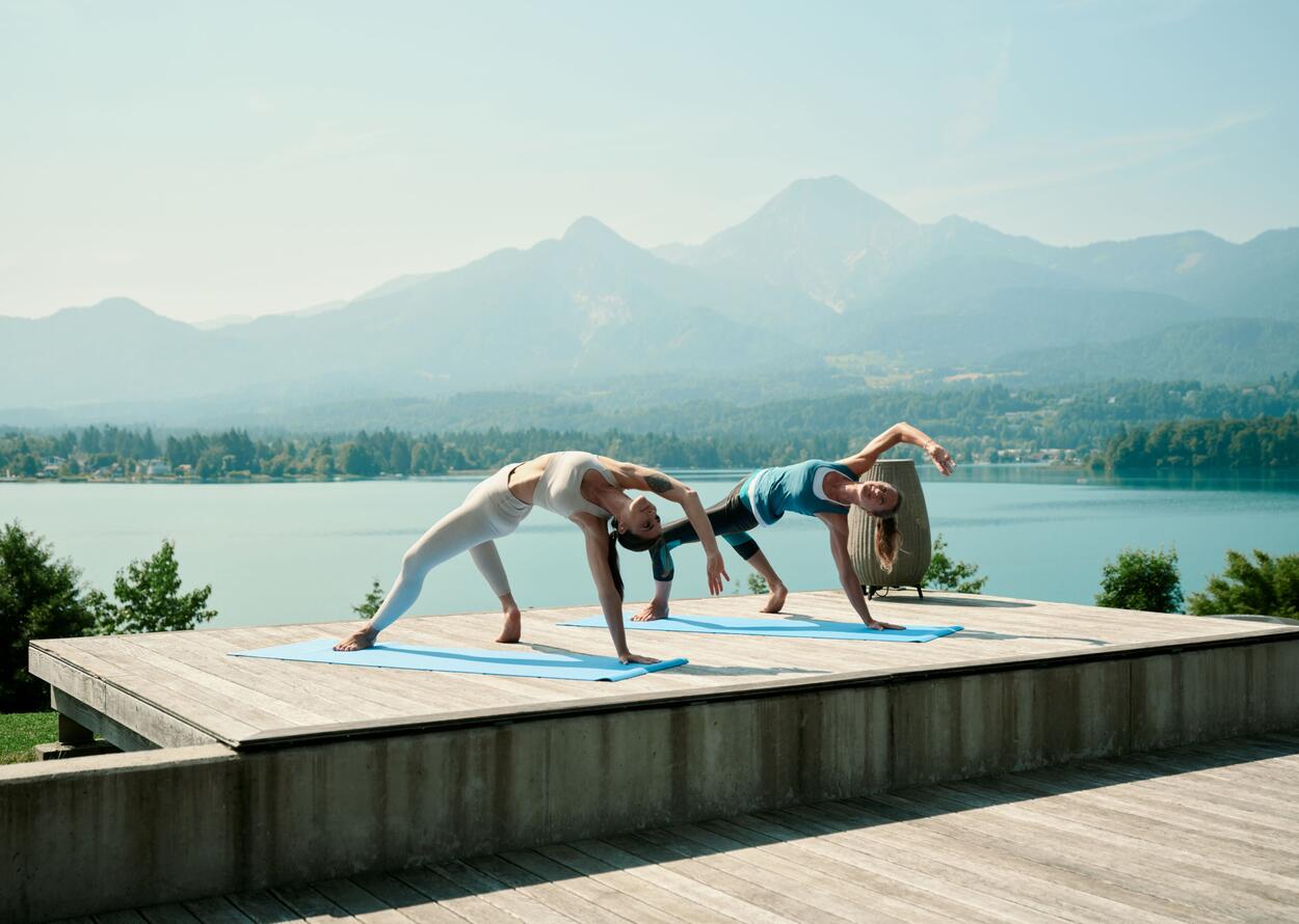 Yoga am See