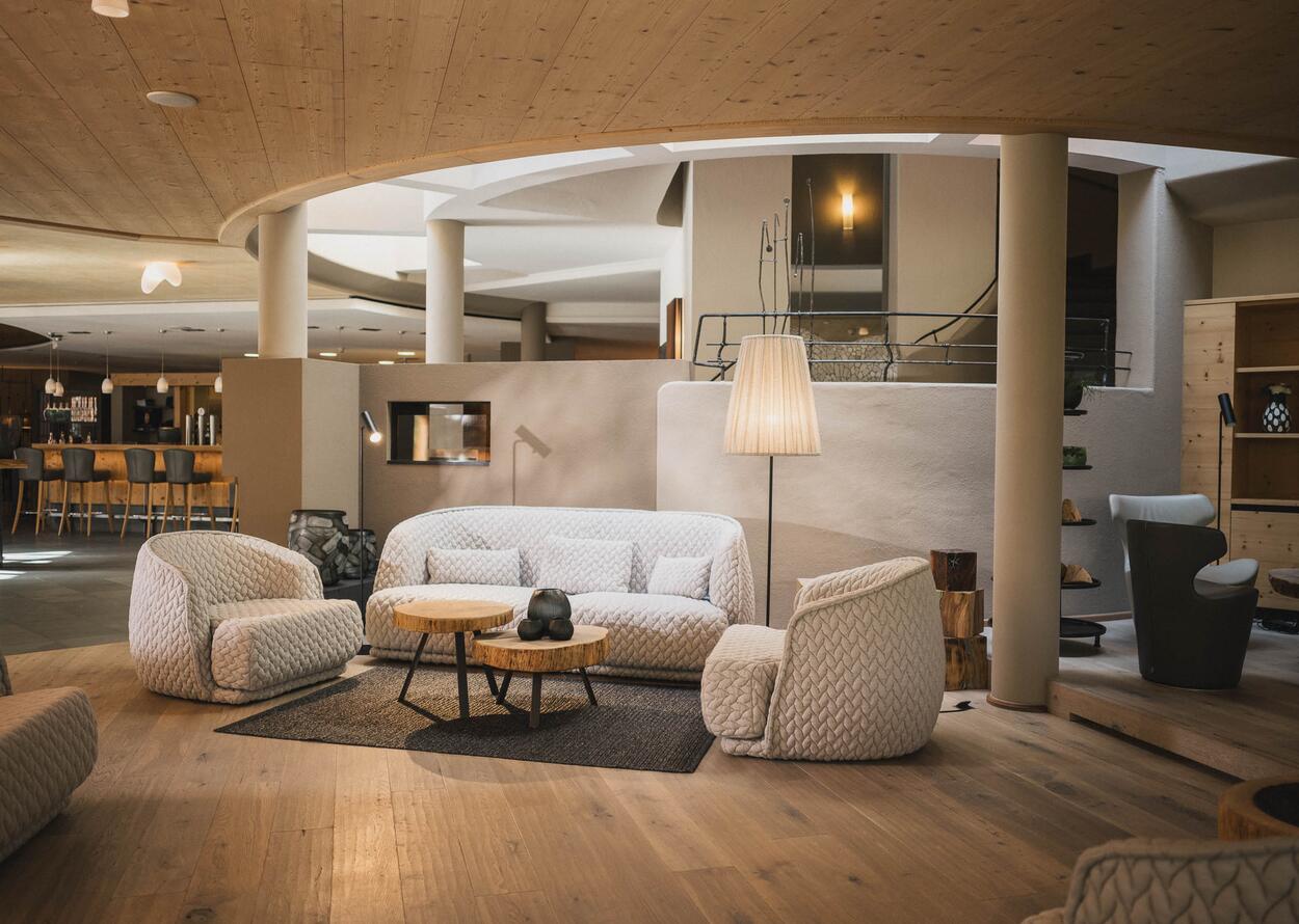 Moderne Lounge | Naturhotel Waldklause, Wellness in Österreich