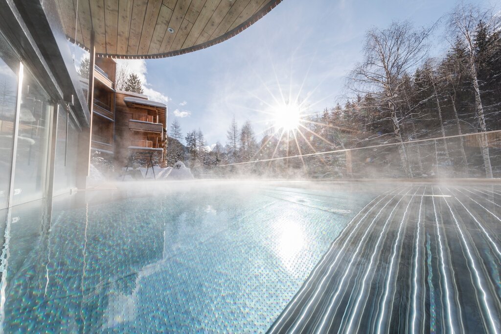 Beheizte Poolanlage | Natur- & Wellnesshotel Waldklause, Ötztal