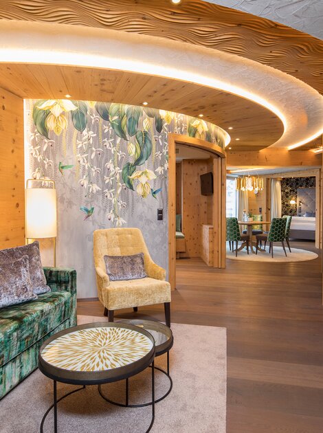Suite mit Kamin | Best Alpine Wellnesshotel Stock, Österreich