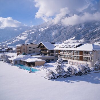 Hotel in winter | 4 stars superior wellness hotel Theresa, Tyrol 