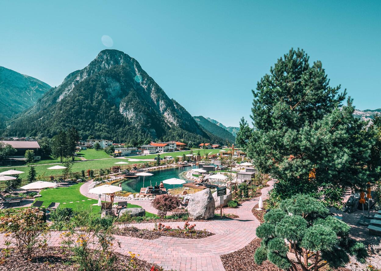 Outside wellness area | Best Alpine Wellnesshotel Alpenrose, Austria