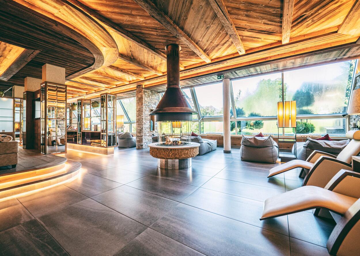 Relaxation room panoramic view | Best Alpine Wellness Hotel Alpenrose, Tyrol