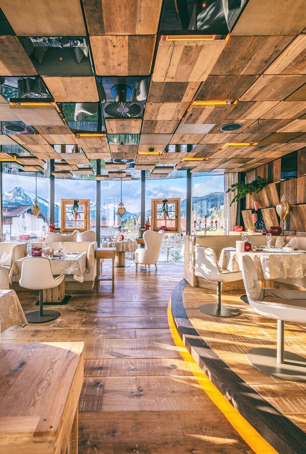 Helle Stube im Restaurant Helle Stube im Restaurant | 4 Sterne Superior Wellnesshotel Engel