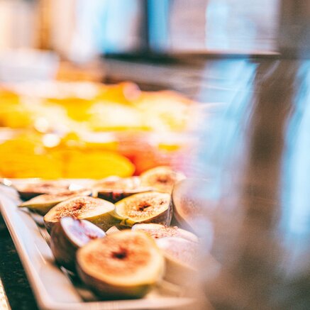 Breakfast Buffet Fruits | Best Alpine Wellnesshotel Warther Hof, Austria