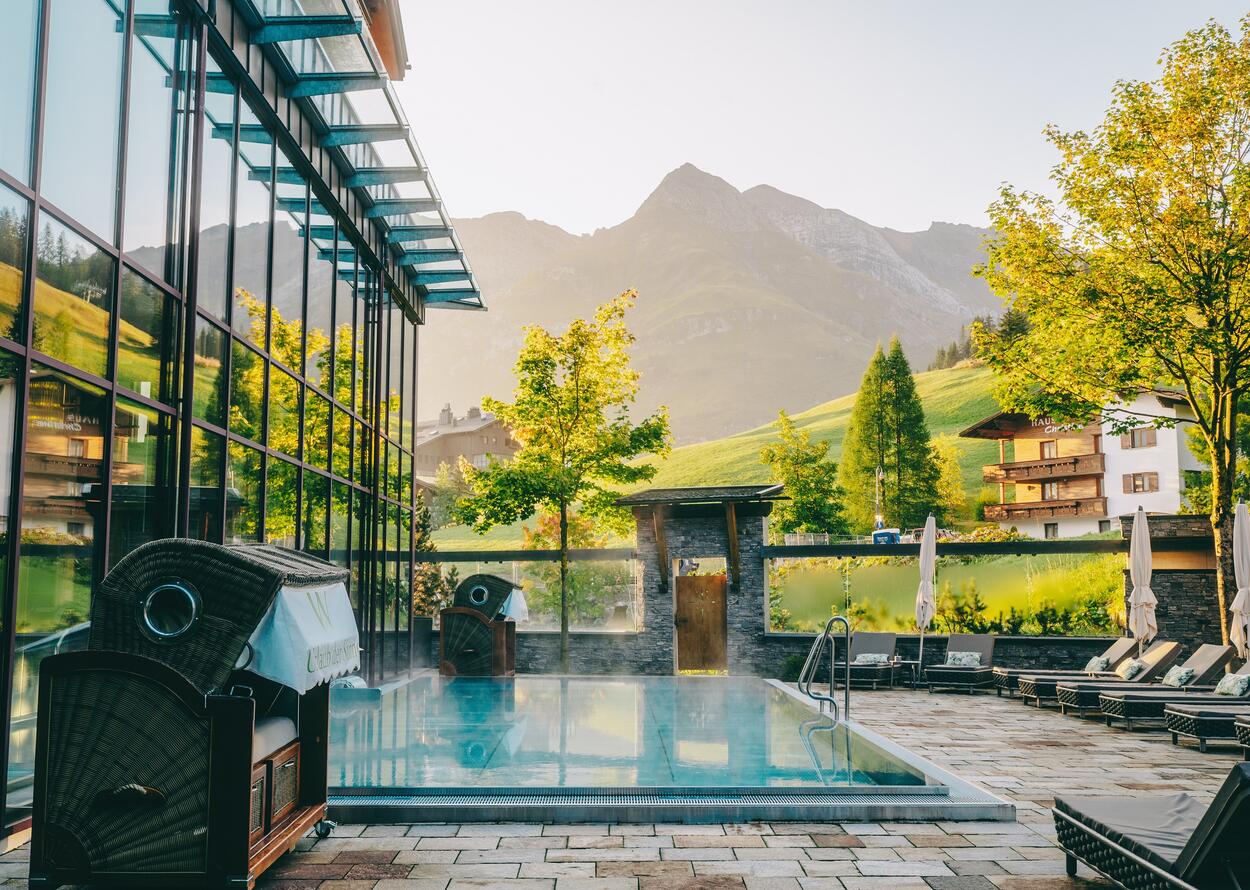 outdoor swimmingpool summer | 4 star superior hotel Warther Hof