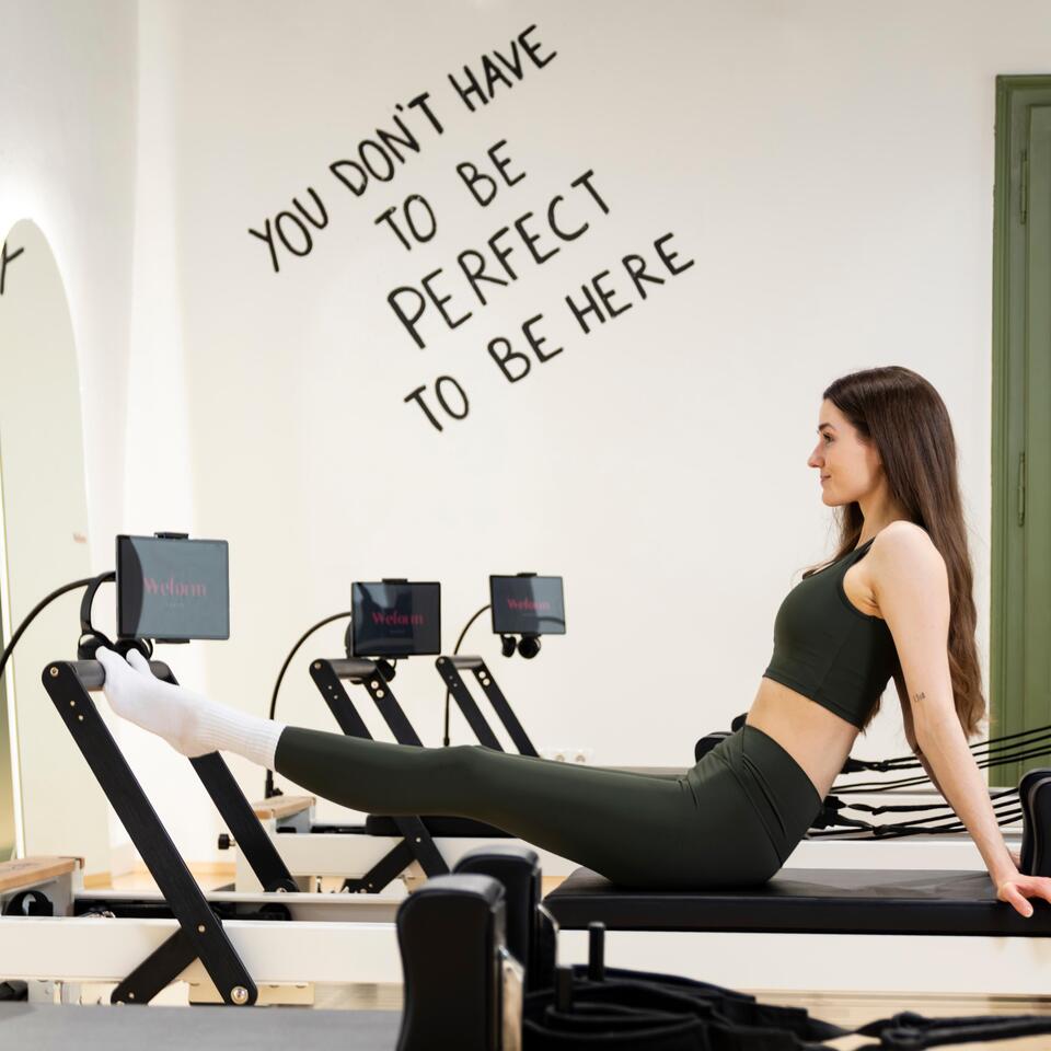 Reformer Pilates Getaway: Extended Reset – Theresa