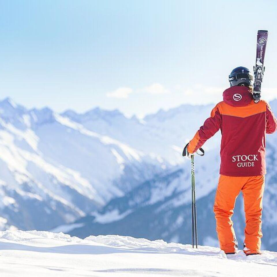 Ski & Fly – Stock Resort