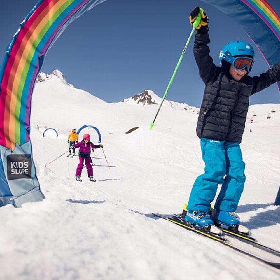 WINTER FAMILY HIT WEEKS – Stock Resort