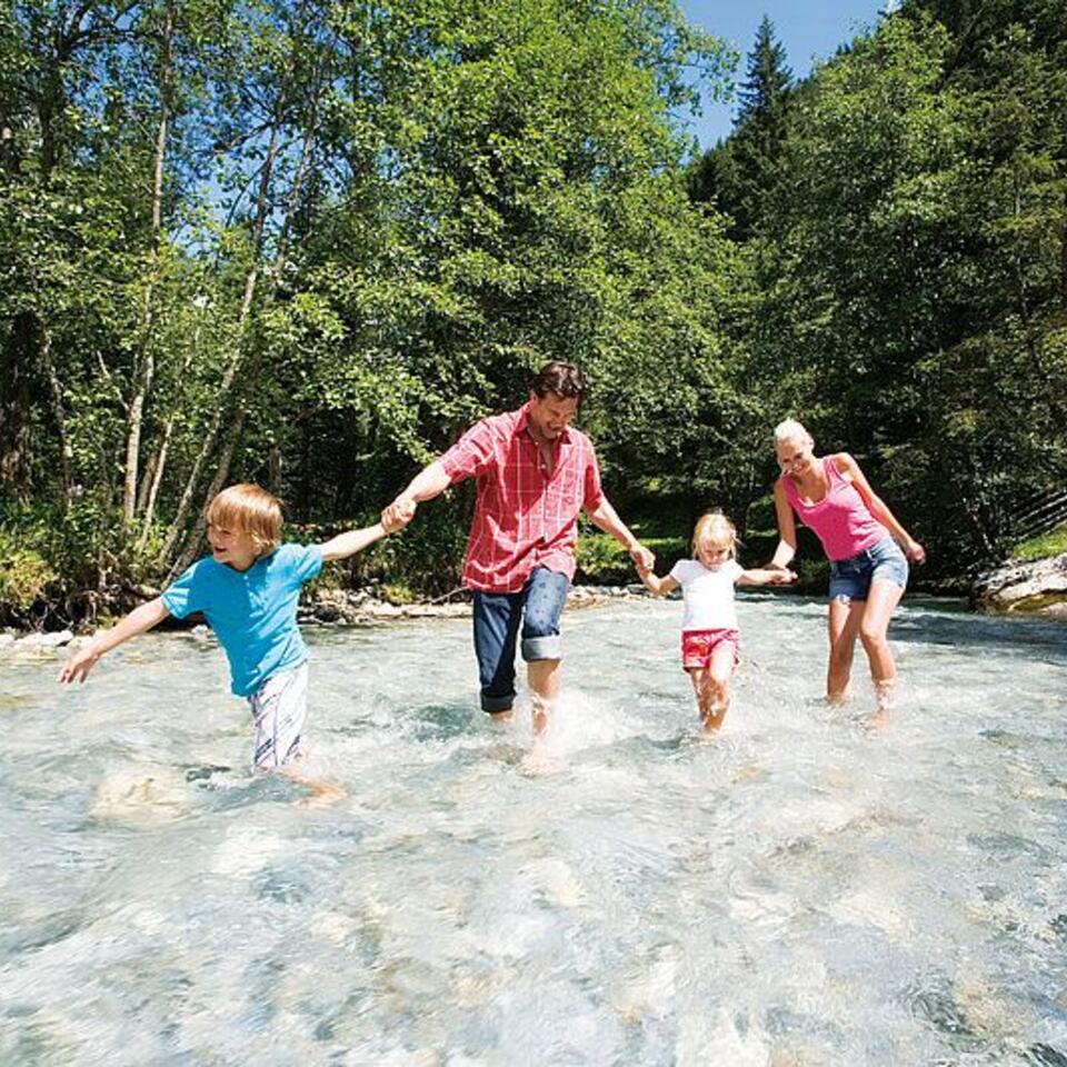 Summer Family Hit Weeks 2 – Stock Resort