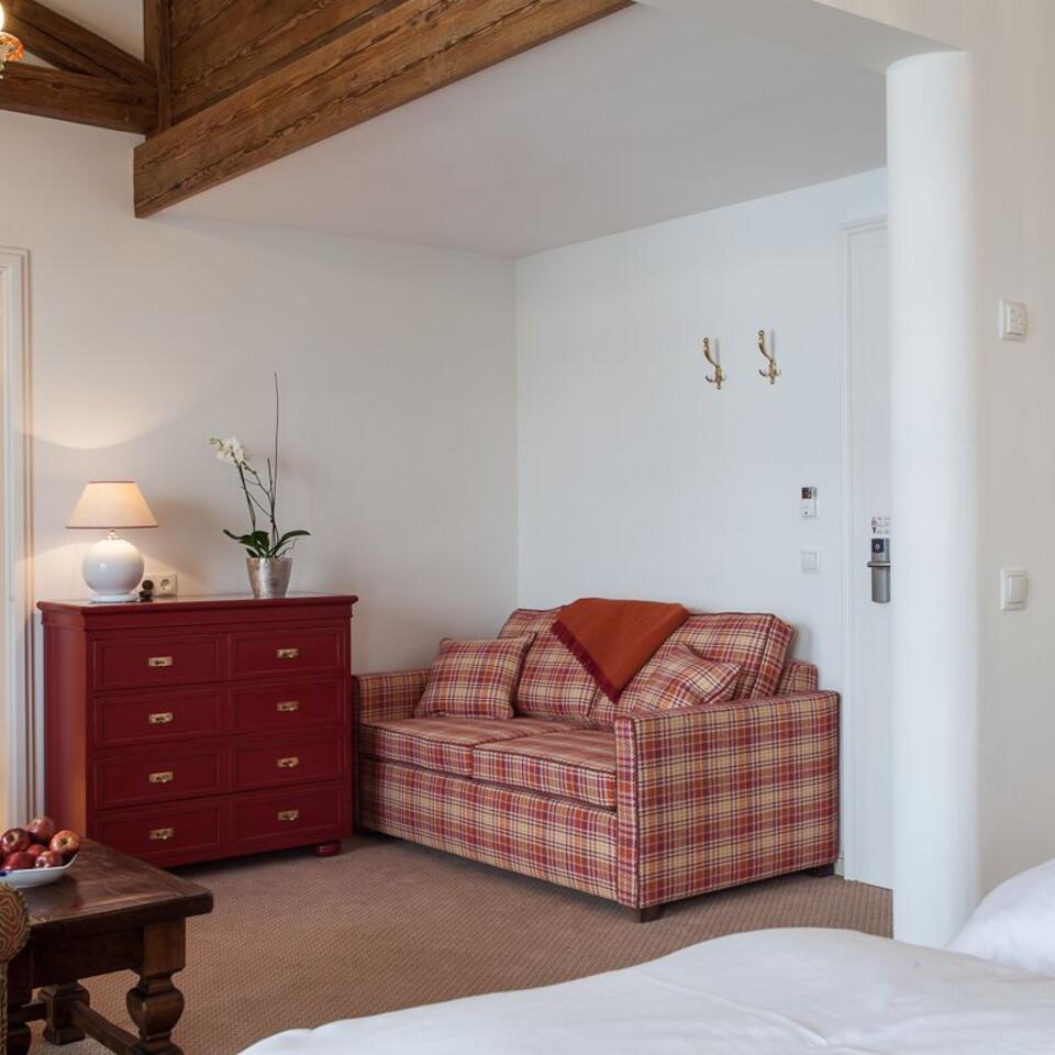 Panorama Suite mit Whirlbadewanne – Theresa