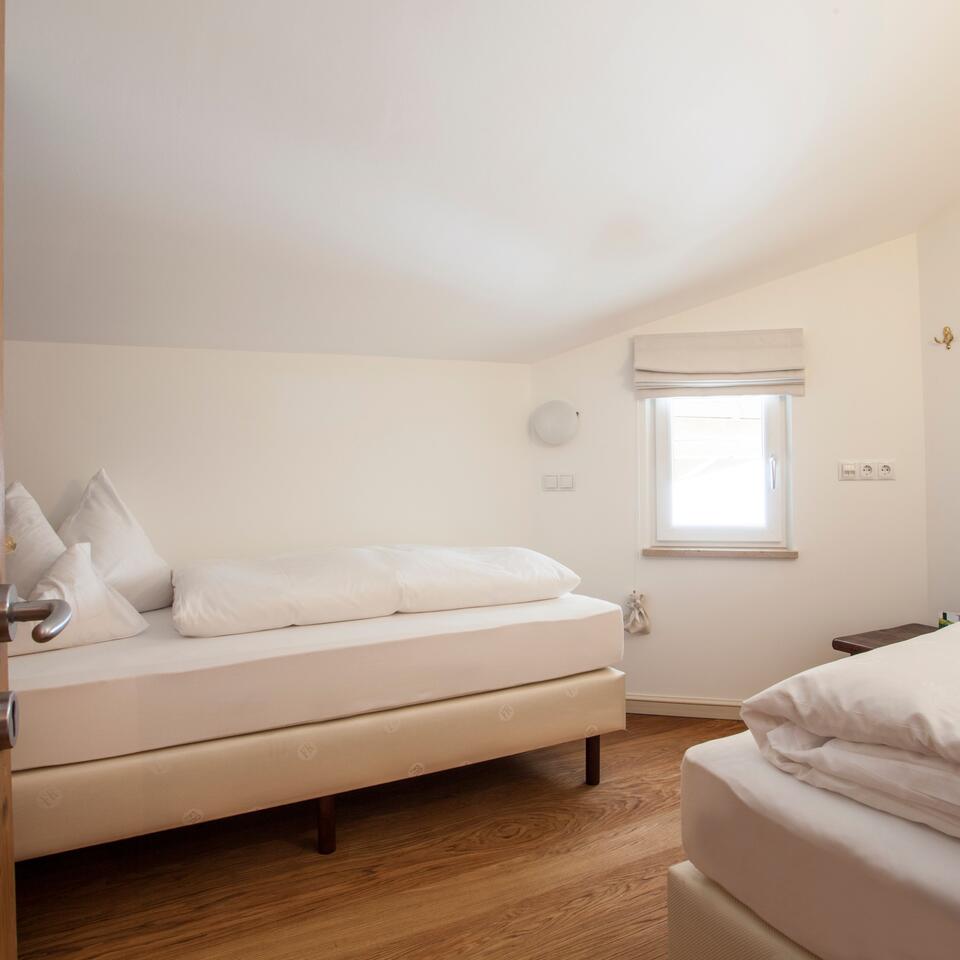 Panorama Luxus Suite mit Whirlwanne – Theresa