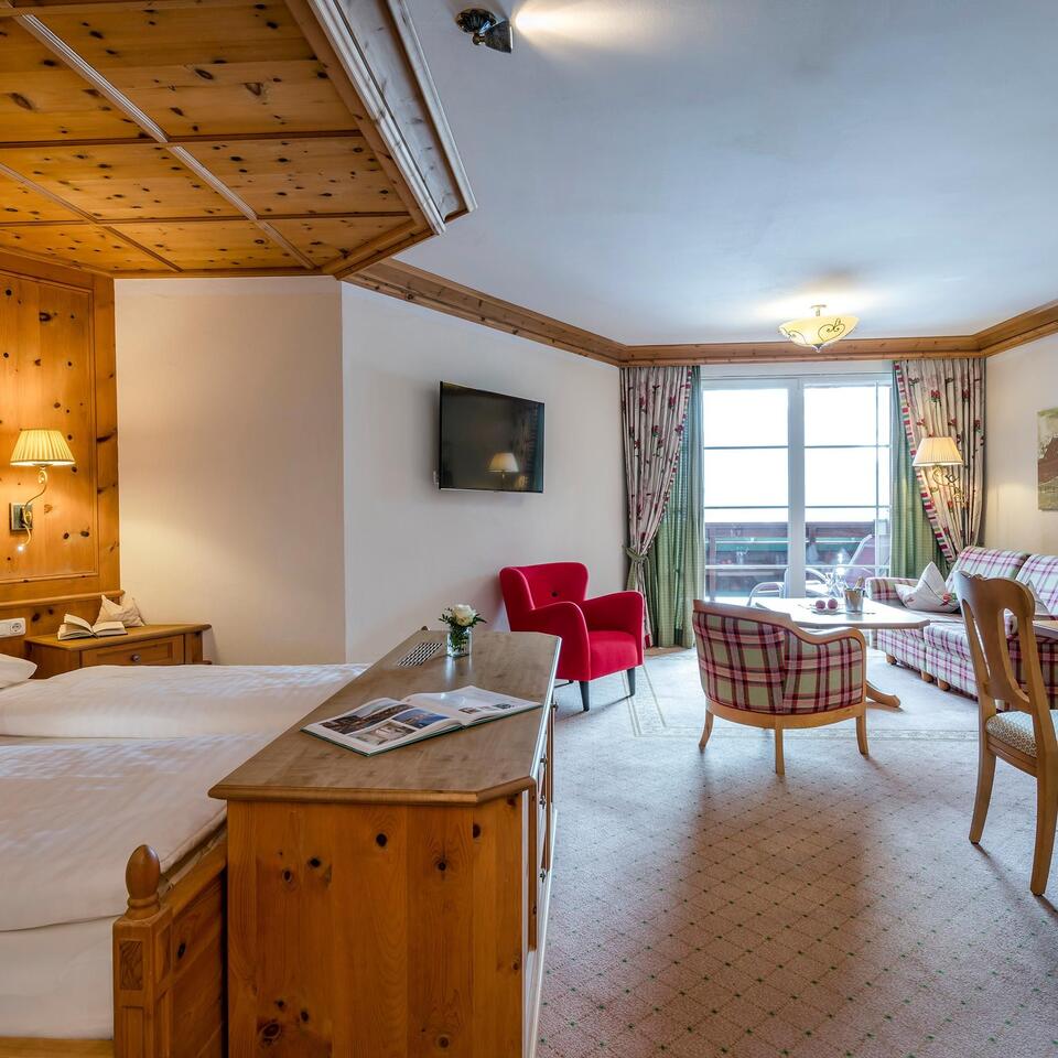 Junior Suite B Superior – Hotel Post Lermoos