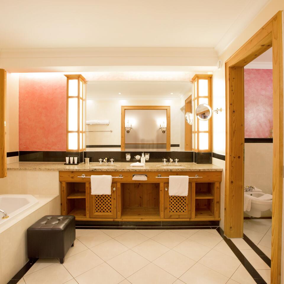 Wellness Suite Sonnwiesen – Alpenresort Schwarz