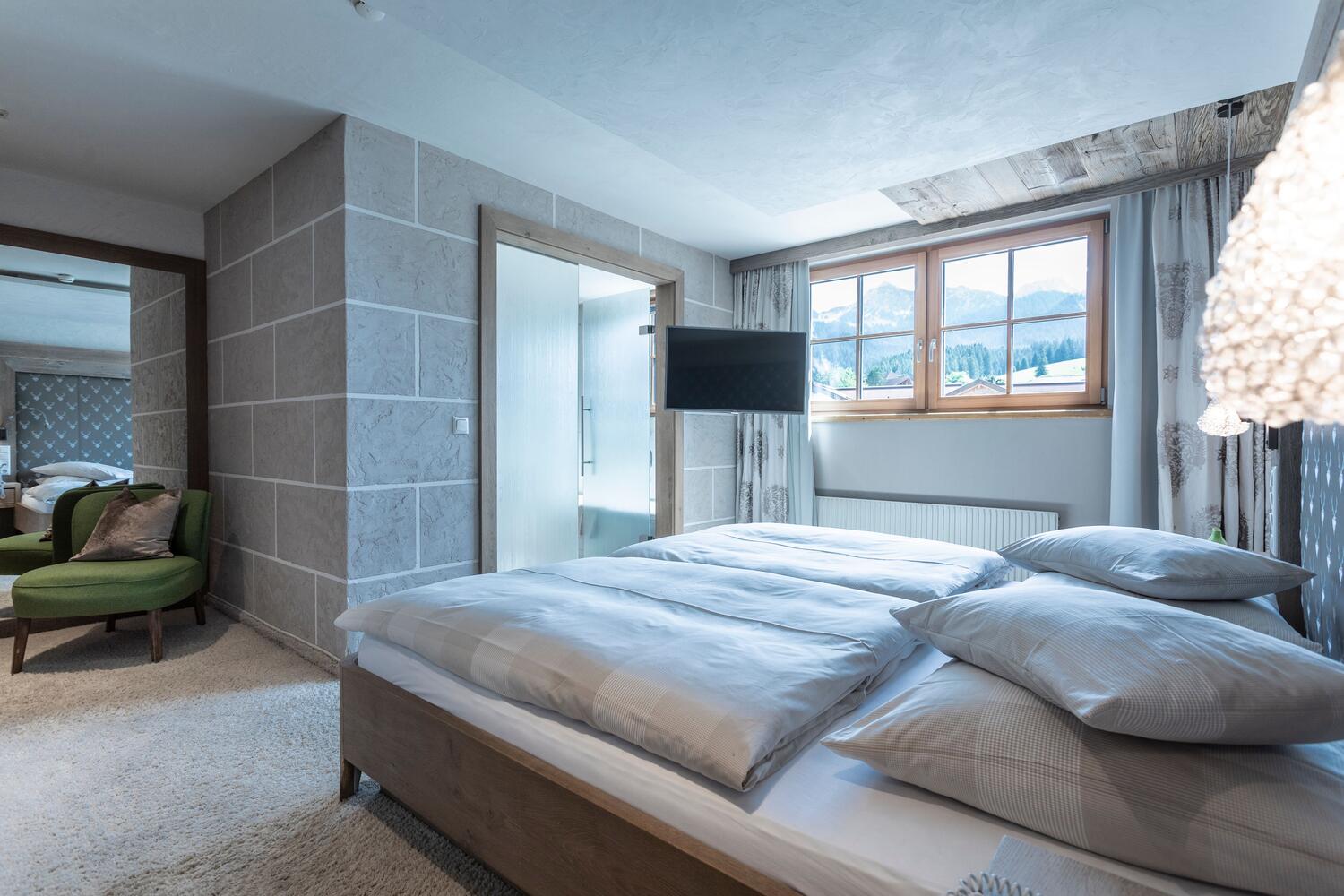PURE TIROL "HIMMLISCH" with Child´s room