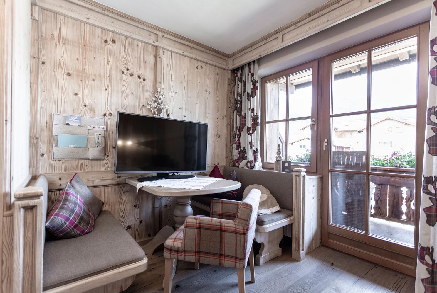Small and Cosy