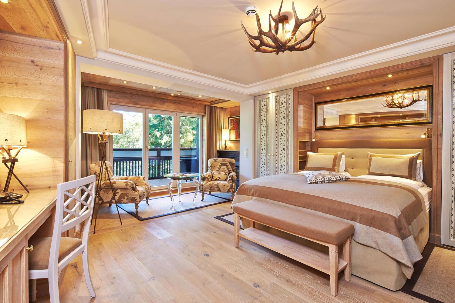 Alpin Doppelzimmer de Luxe mit Bergblick