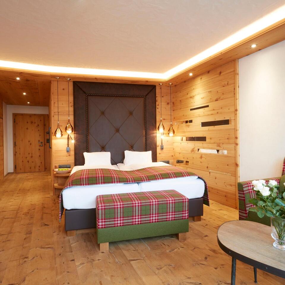 Doppelzimmer Zirbe – Mountain & Spa Resort Alpbacherhof