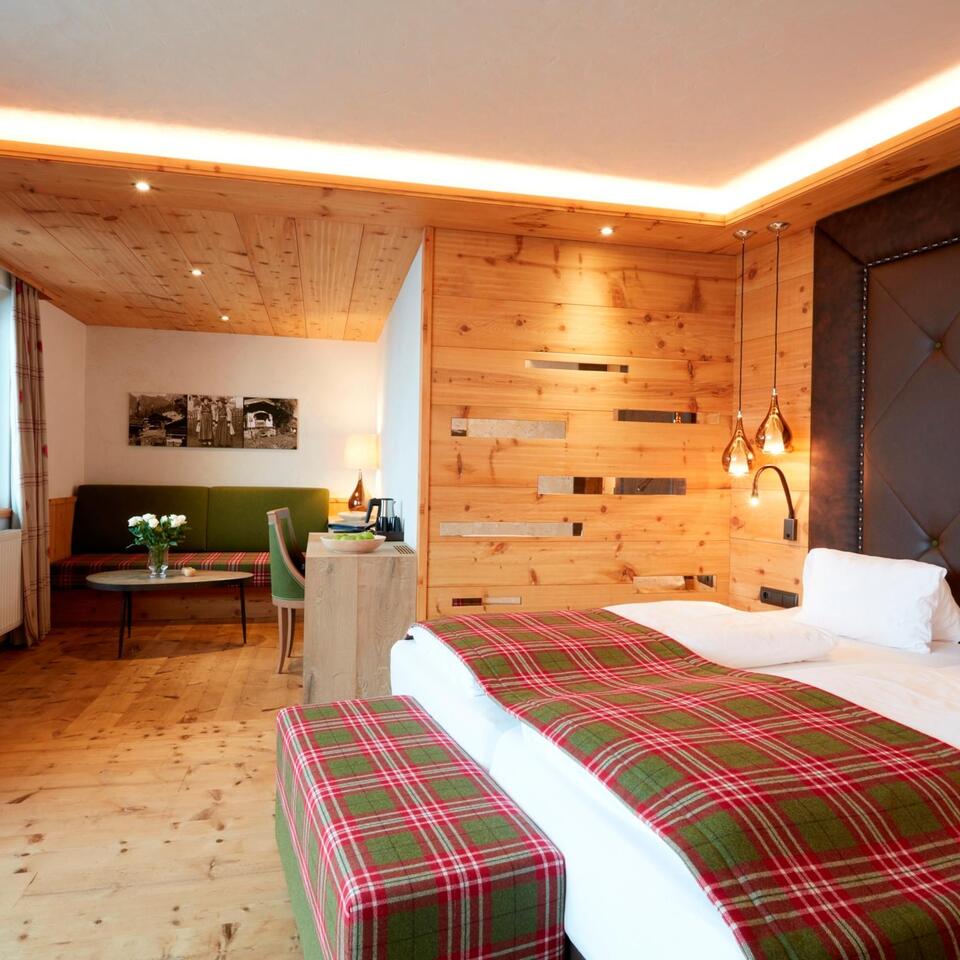 Doppelzimmer Zirbe – Mountain & Spa Resort Alpbacherhof