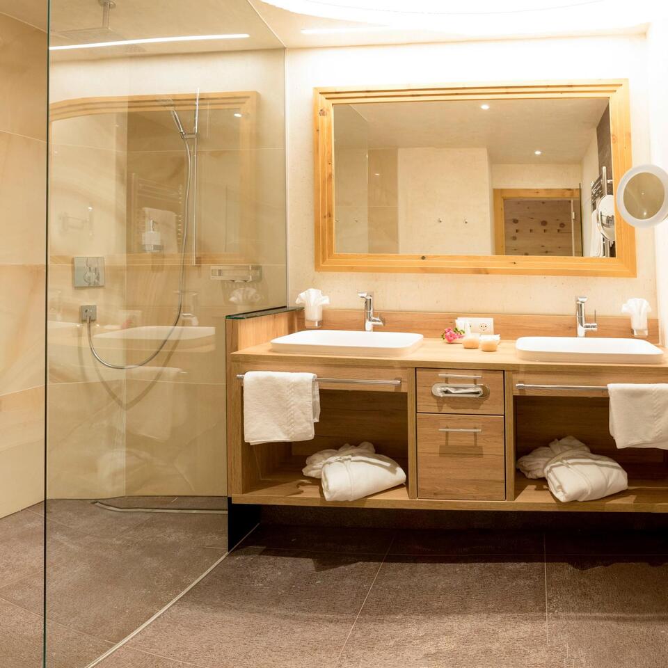 Doppelzimmer Zirbe – Mountain & Spa Resort Alpbacherhof