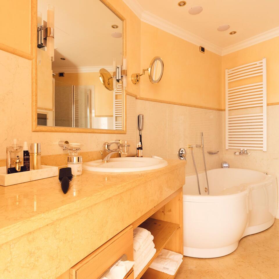 Suite Alpenpalace – Alpenpalace Luxury Hideaway