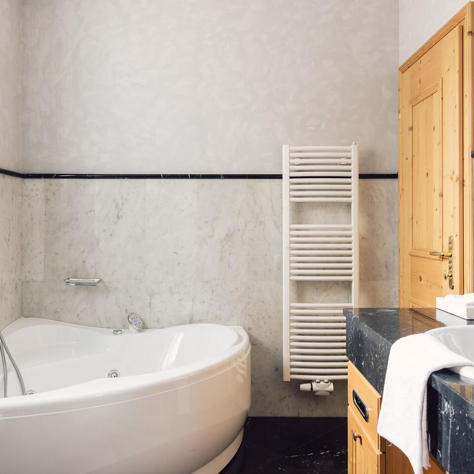 Suite Jardin – Alpenpalace Luxury Hideaway