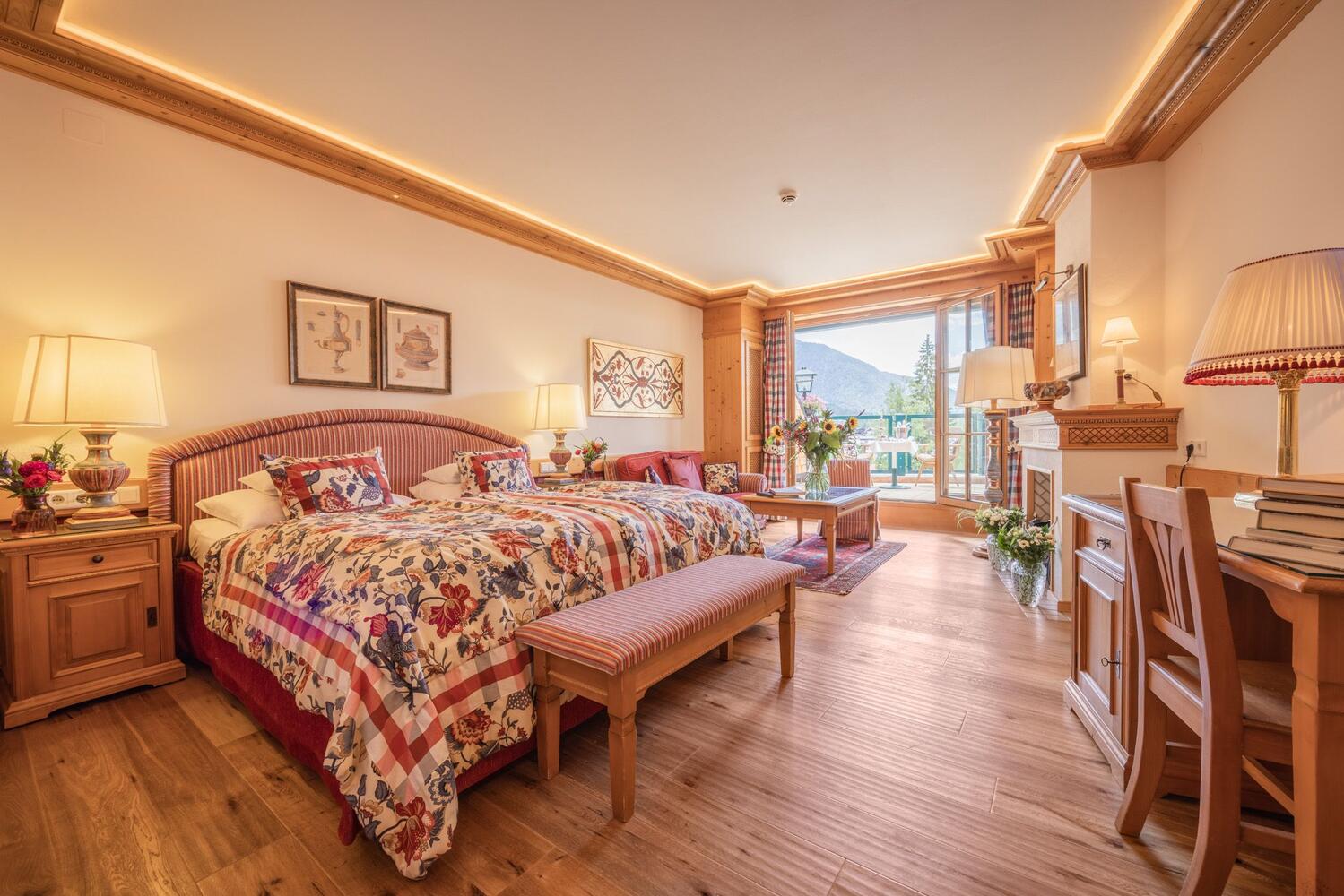 Alpin Doppelzimmer de Luxe mit Bergblick
