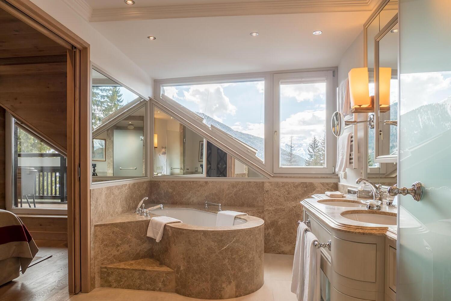 Olympia Suite