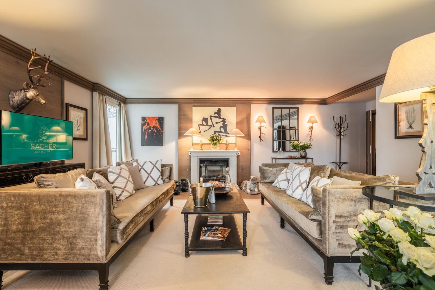 Astoria Suite