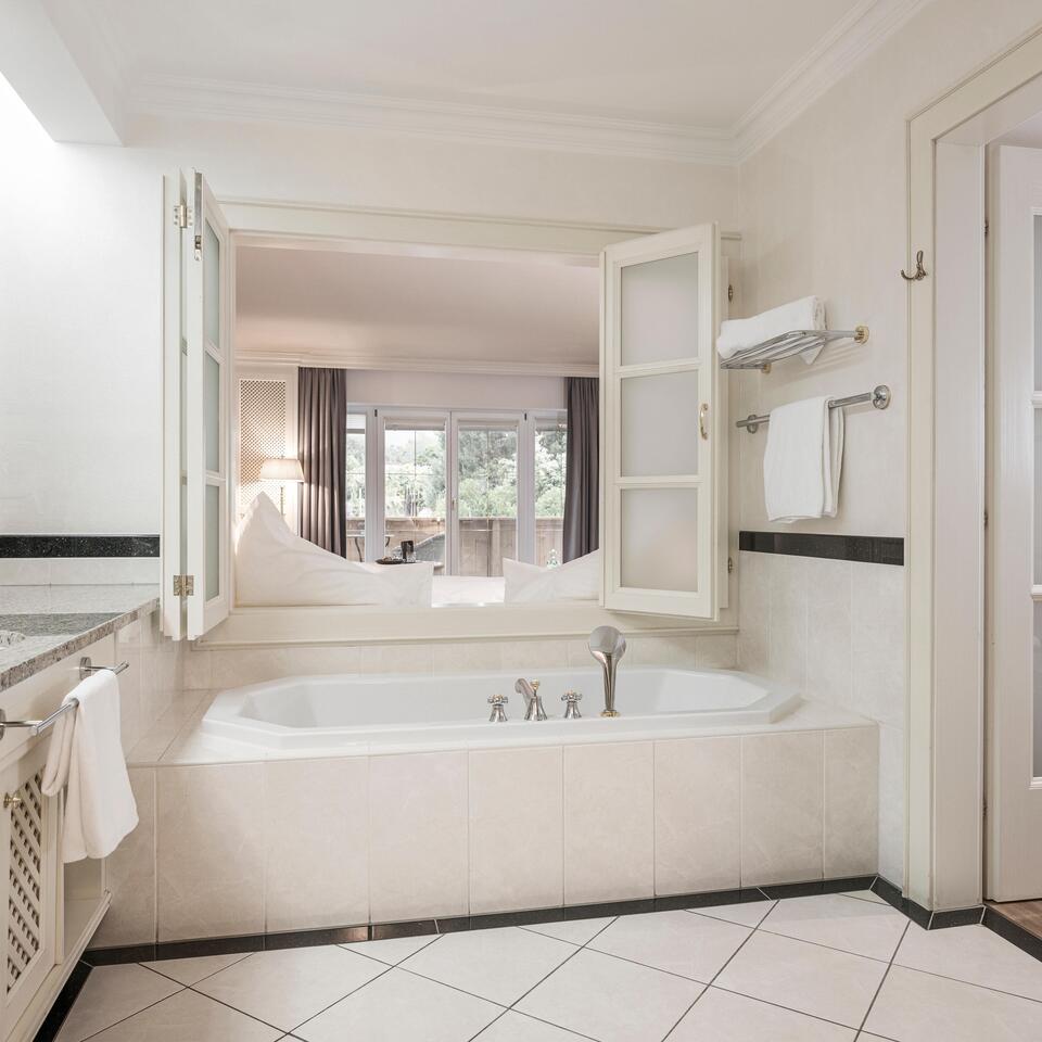 Wellness Suite Bergzauber – Alpenresort Schwarz